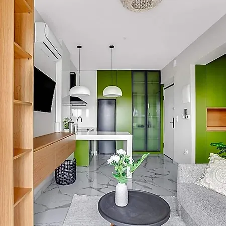Sanders Old Port - Adorable 1-bdr W Balcony Hotel Salonic